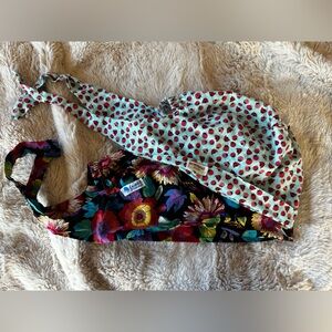 Lot of Two tie back women’s scrub hats.